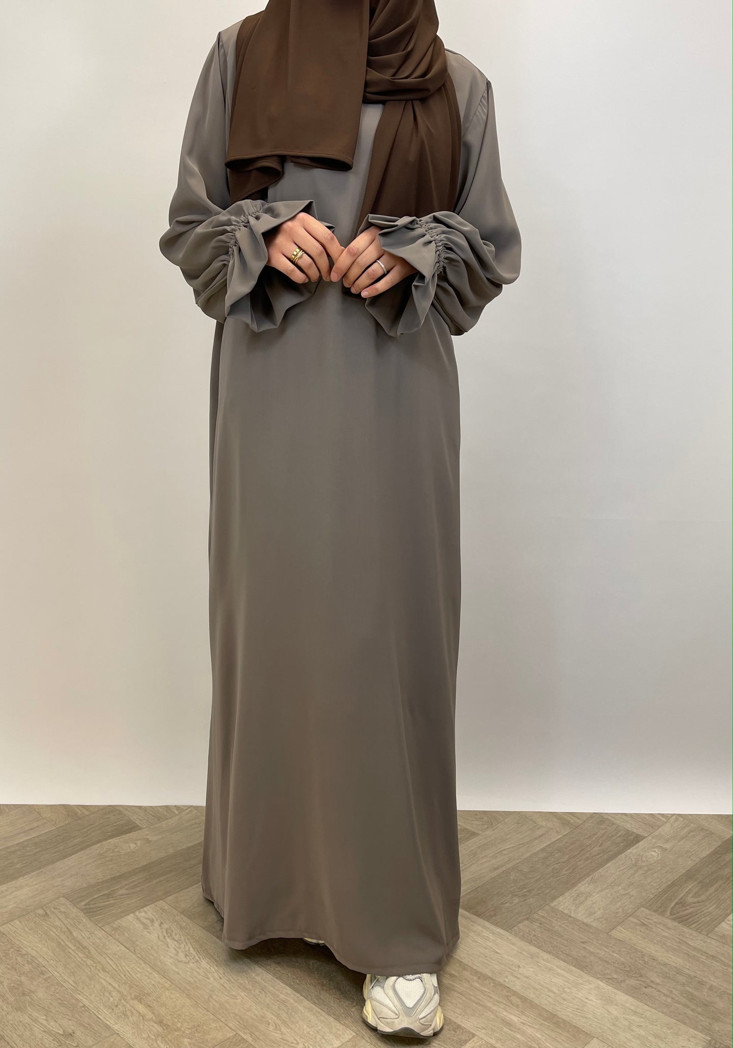 Abaya met elegante mouwtjes
