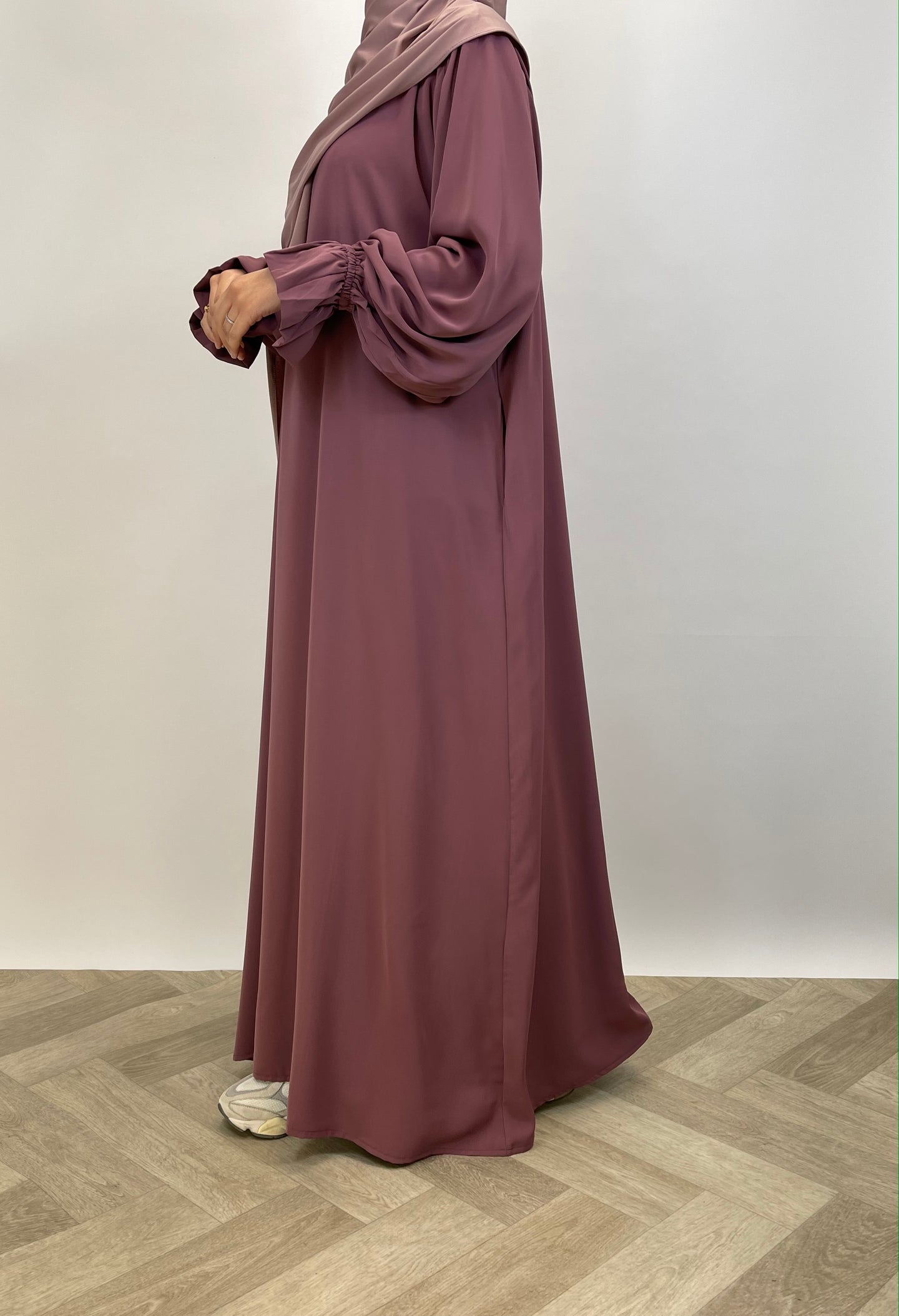 Abaya met elegante mouwtjes - Purple - Hijab Boutique